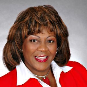 Meet your Posher, Annie